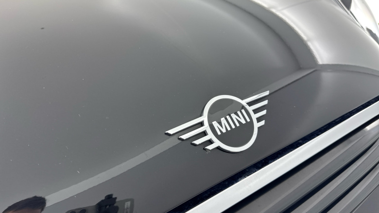 MINI Hatchback 1.5 Cooper Sport II 3dr Auto Petrol Hatchback